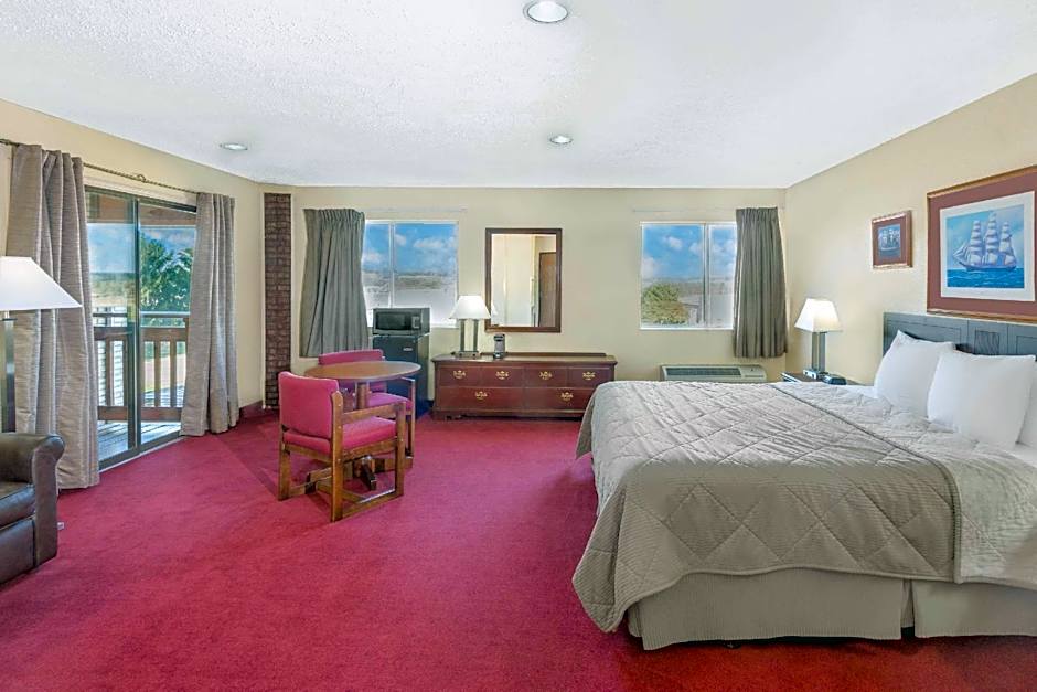Days Inn by Wyndham Jackson
