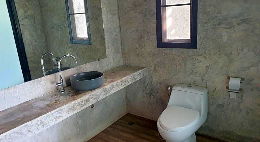 Kohmak HomeHug&Beachclub