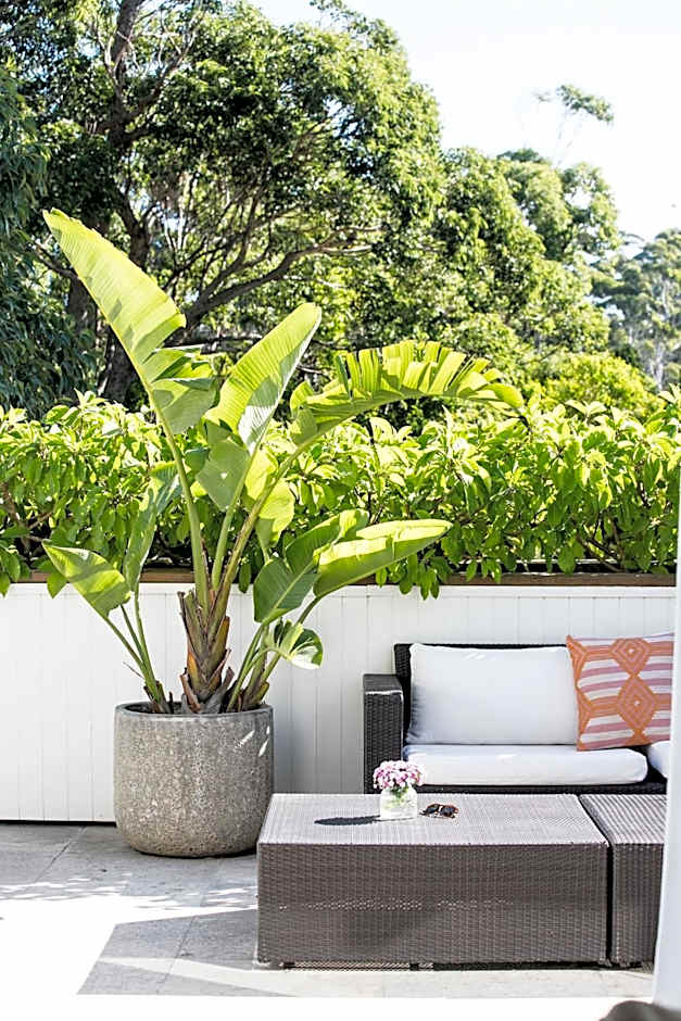 Bannisters by the Sea Mollymook