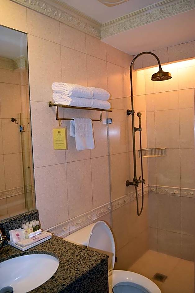Villa Caceres Hotel