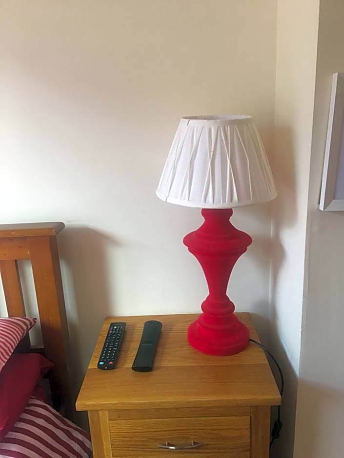 1 Lochness Rooms&Hostel