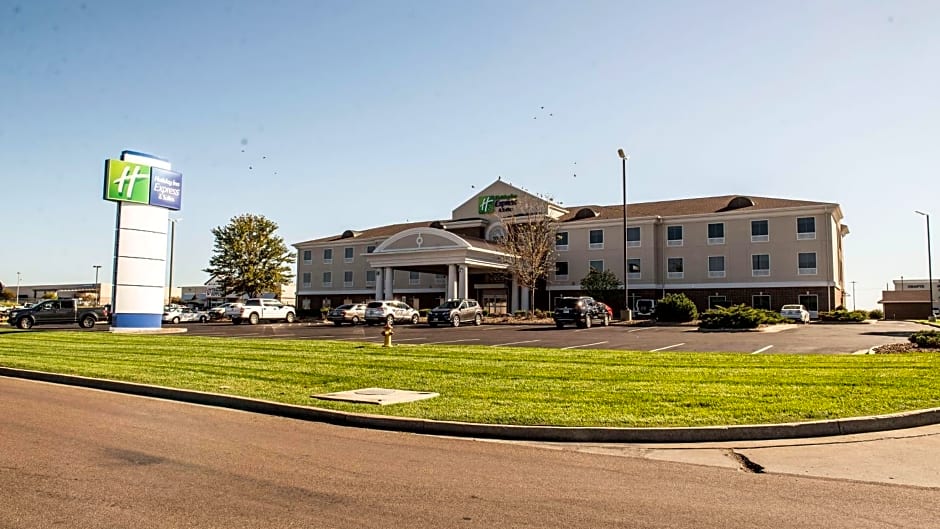 Holiday Inn Express Hotel & Suites Sedalia