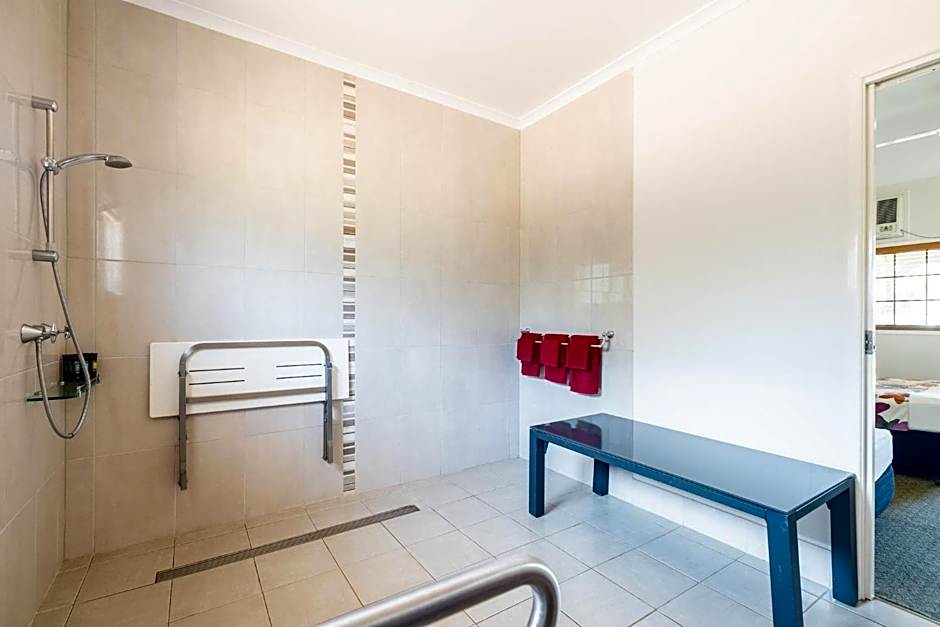 Landsborough Lodge Motel