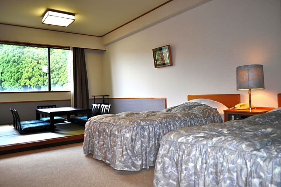 Tateyama Kokusai Hotel