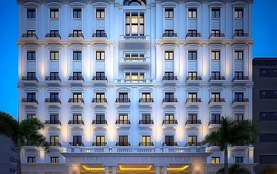 Phoenix Hotel