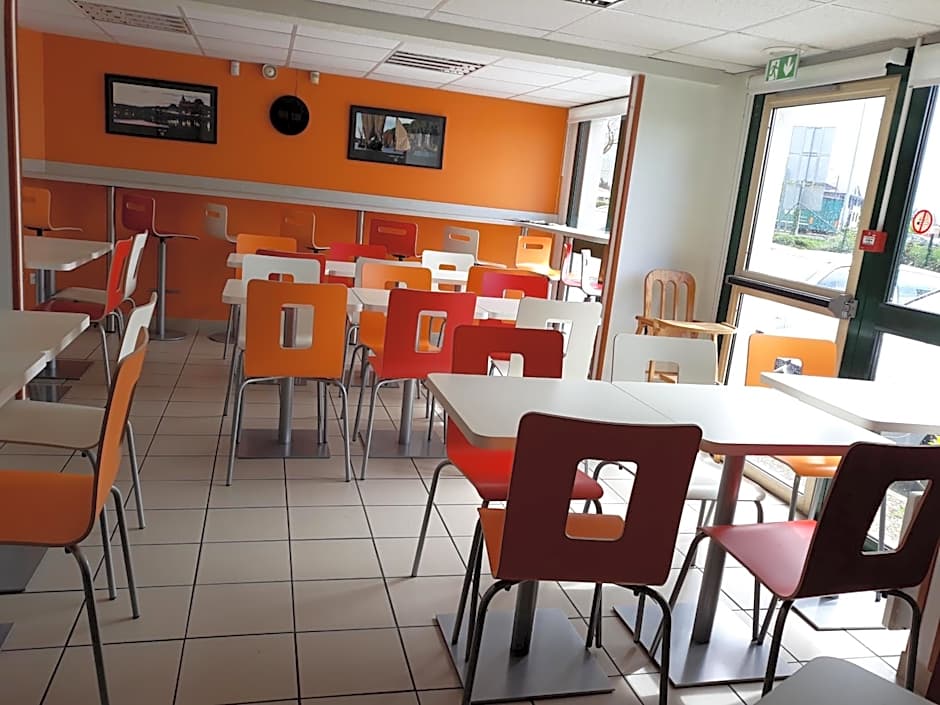 Premiere Classe Orleans Ouest La Chapelle St Mesmin Hotel