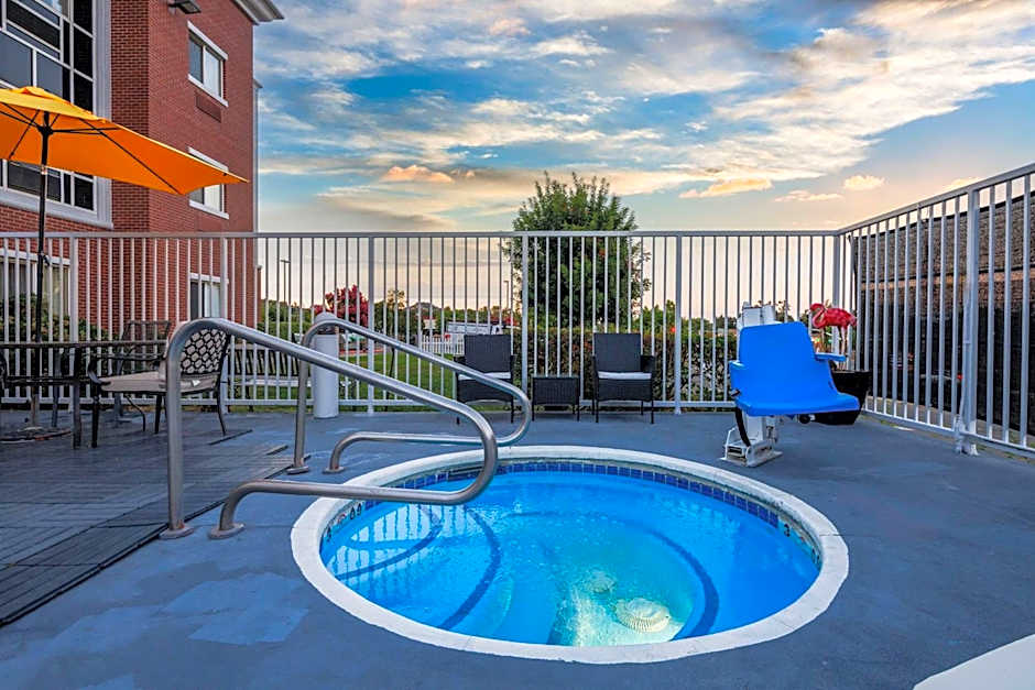 Sonesta Essential Vacaville - Napa Valley