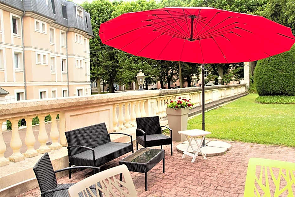 The Originals City, Archotel, Sens