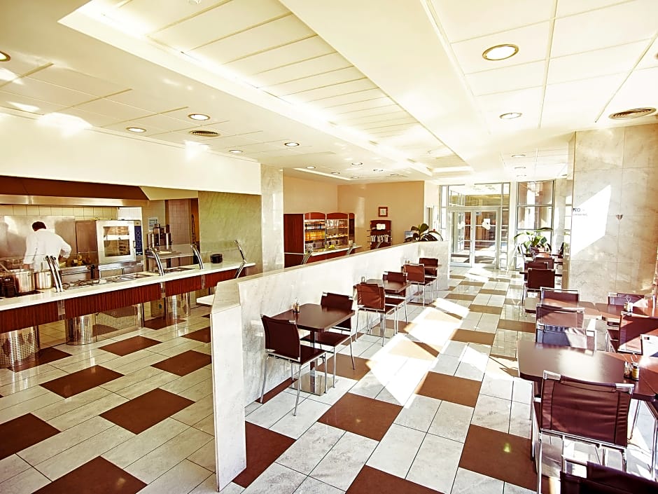 Hello Hotels Gara De Nord Bucharest Romania Rates From Eur29