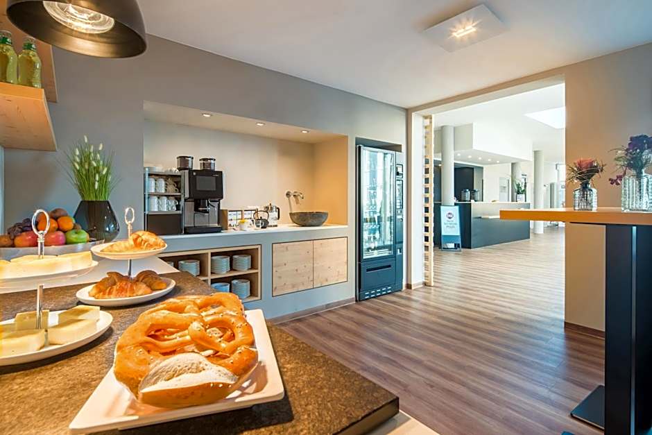 Best Western Plus Atrium Hotel