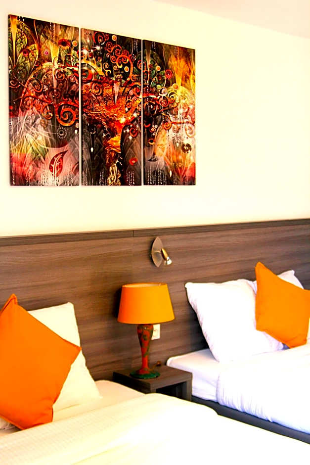 Logis Hôtel Restaurant Vuillot