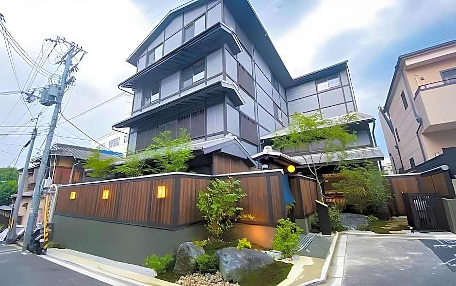 Rinn Gion Yasaka