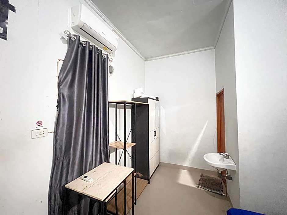 RedDoorz @ Kay Residence Waydadi Lampung