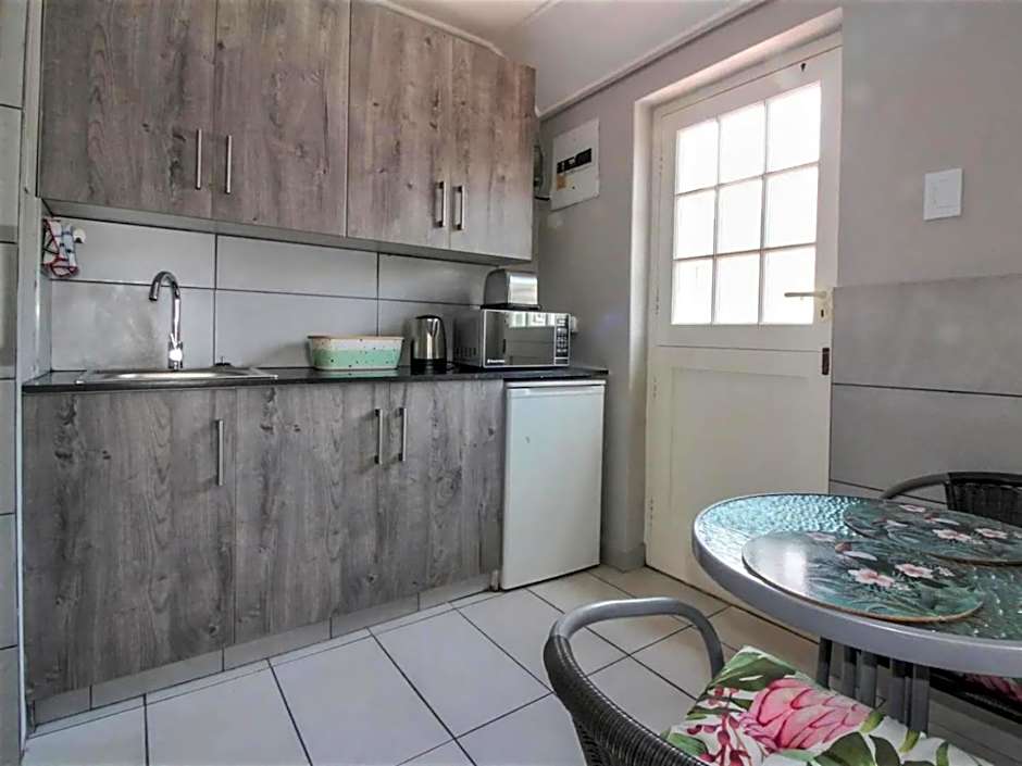 5 Tides End and 5 on Tides End