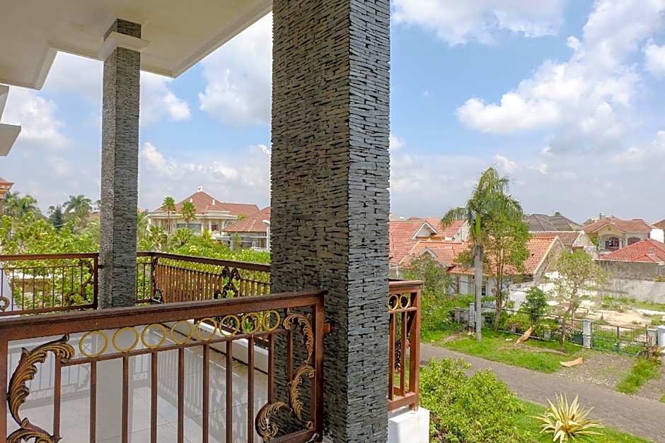 Daffi Family Residence by OYO Rooms – Malang, MO