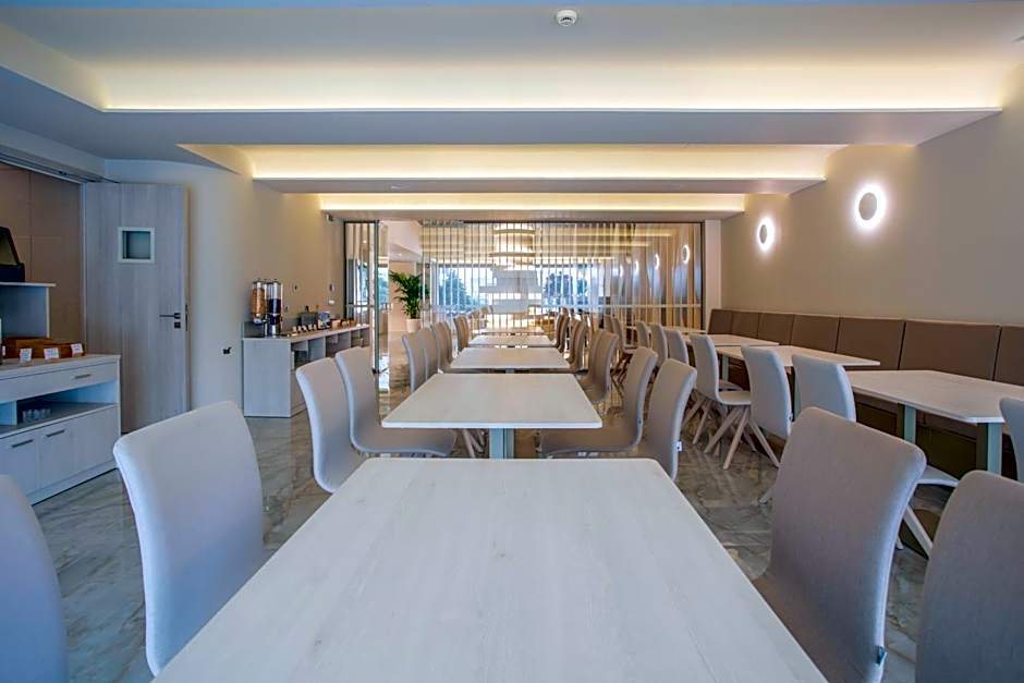 Green Suites Boutique Hotel