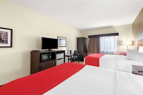 2 Queen Beds Non-Smoking Microwave And Refrigerator Wi-Fi Full Breakfast