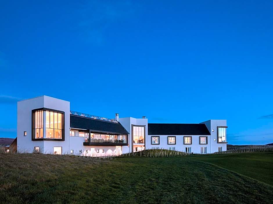 Another Place, The Machrie