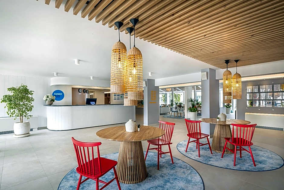 Club Dubrovnik Sunny Hotel by Valamar