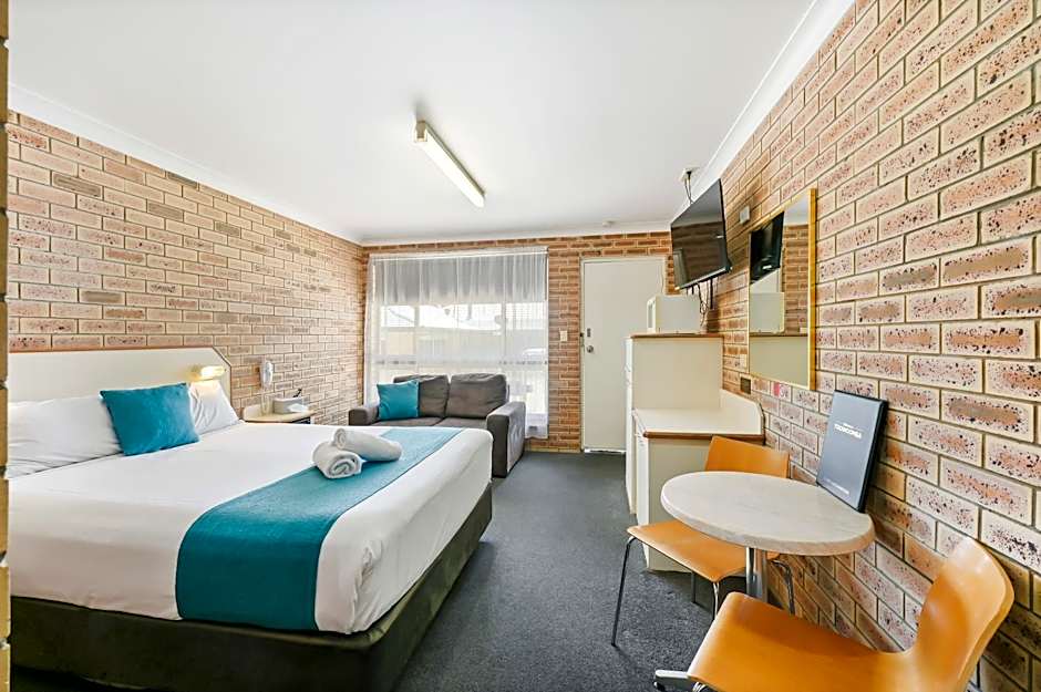 Garden City Motor Inn