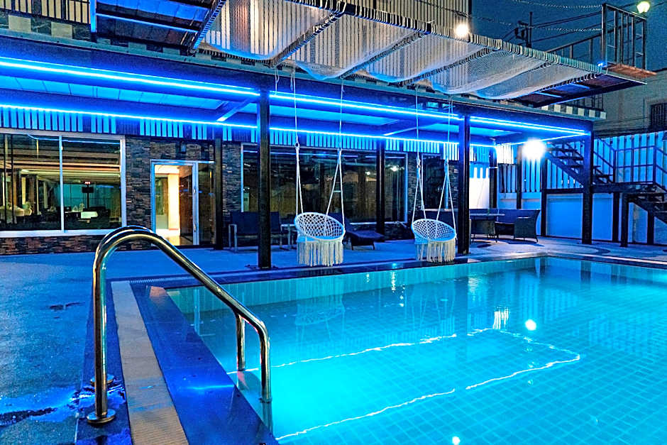 Blue Sky Residence Airport