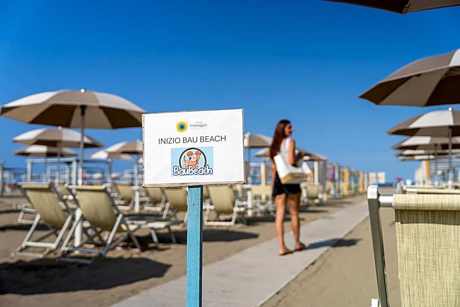 Club del Sole Viareggio Family Collection