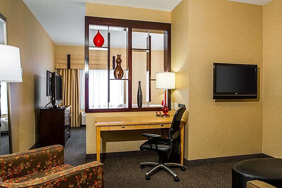 Cambria Hotel Raleigh-Durham Airport