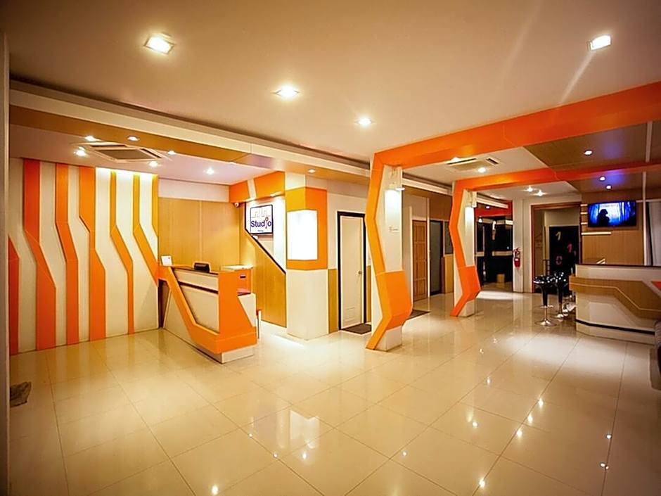 iCheck inn Chill Patong