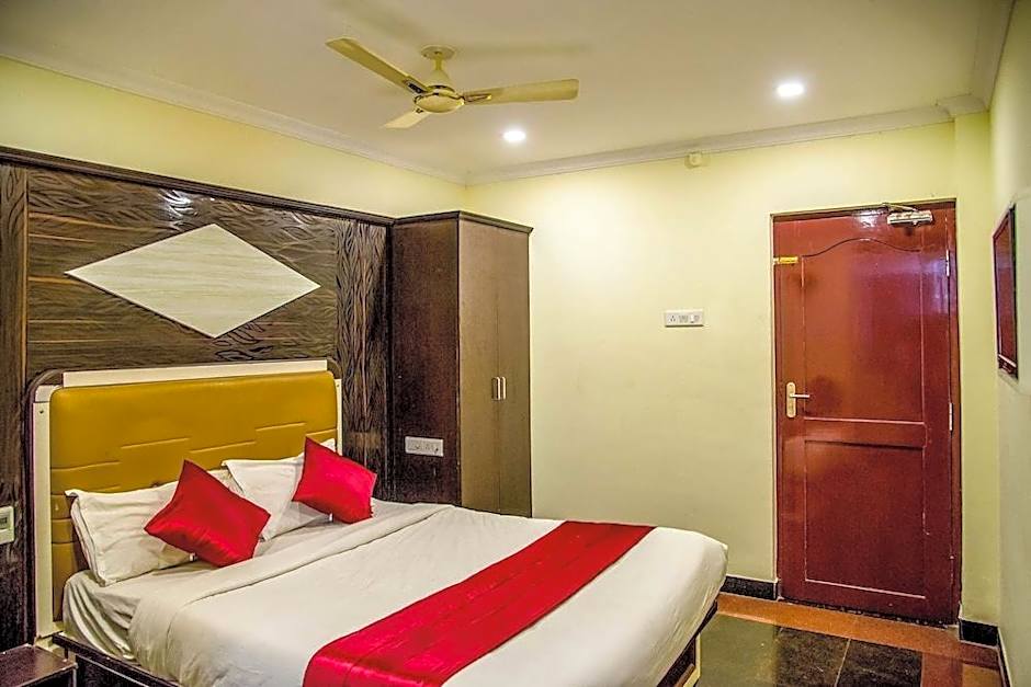 Aakash Residency Madurai