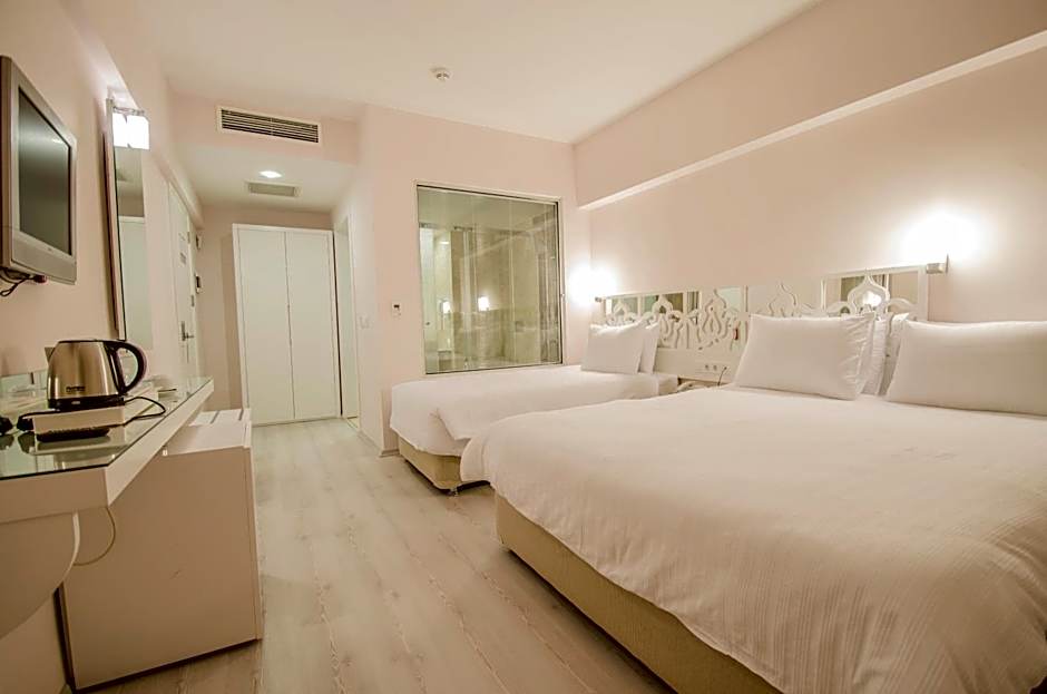 Foto 1 daripada 4 — Standard 1 Double Bed or 2 Beds