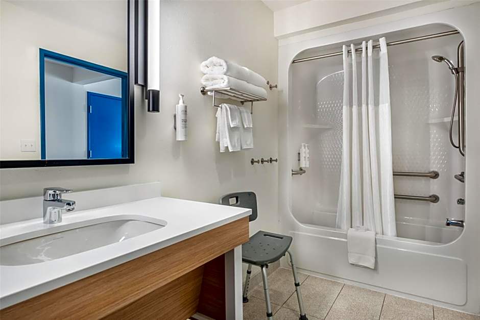 Spark by Hilton Shepherdsville Louisville South