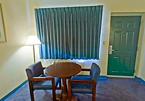 America's Inn - Leeds