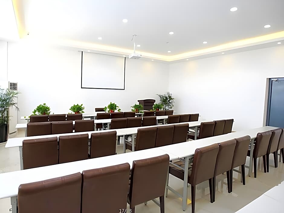 GreenTree Inn Yancheng Dongtai Huiyang Road Guofu