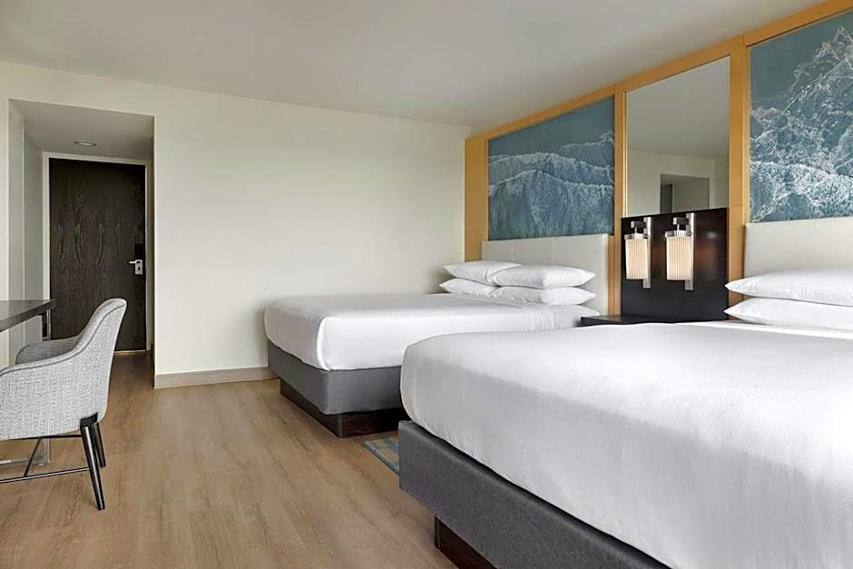 Boca Raton Marriott At Boca Center