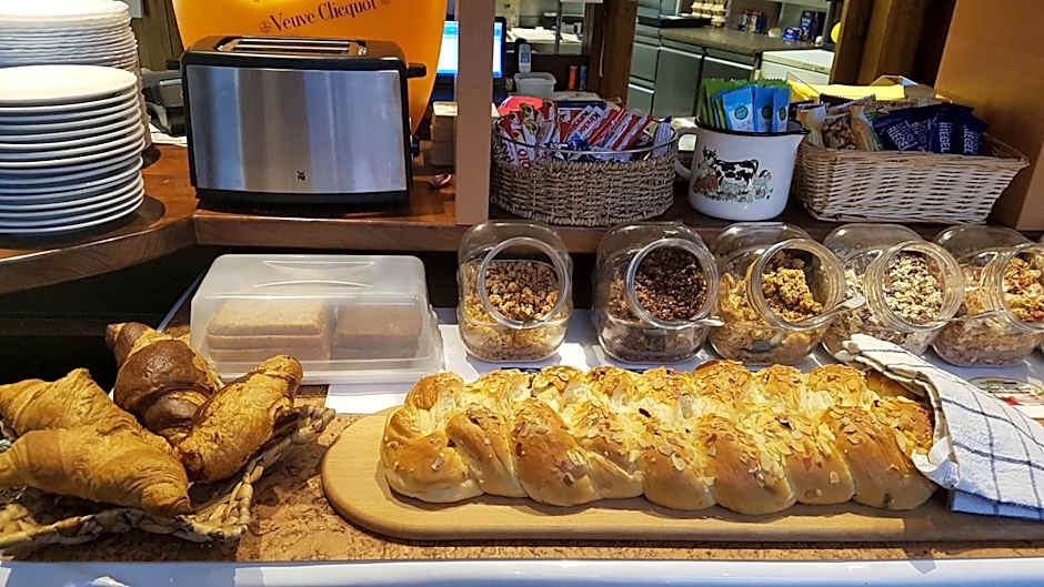 Schillers Hotel & Café - GARNI -