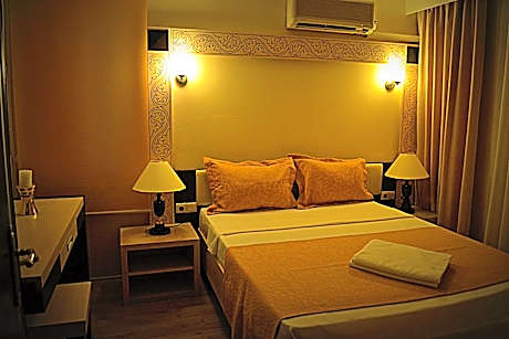 Duplex Apartment (5 Adults)