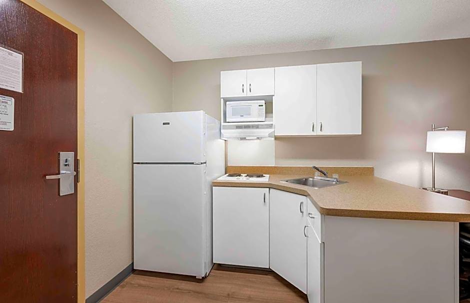 Extended Stay America Suites - Fort Wayne - South