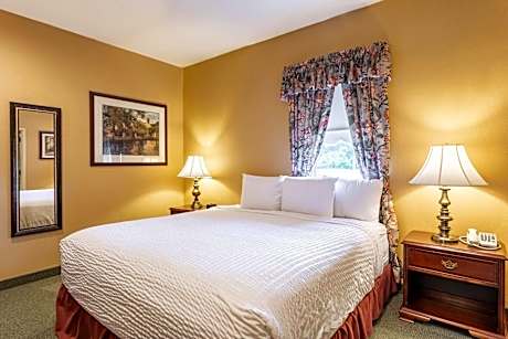 King Room - Accessible/Non-Smoking
