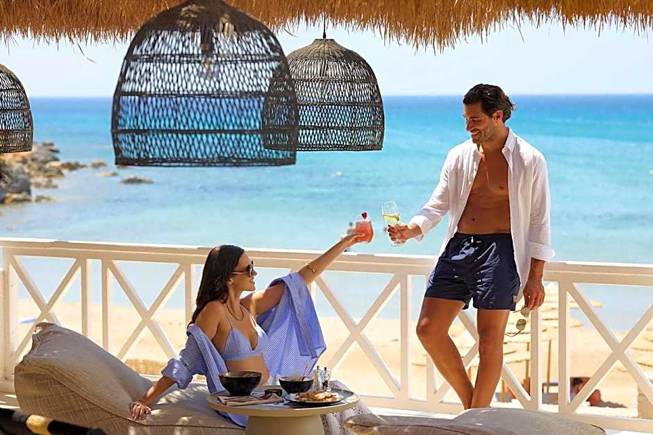 Golden Milos Beach Ηouse by Domotel