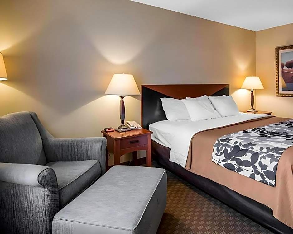Rodeway Inn & Suites Salina South