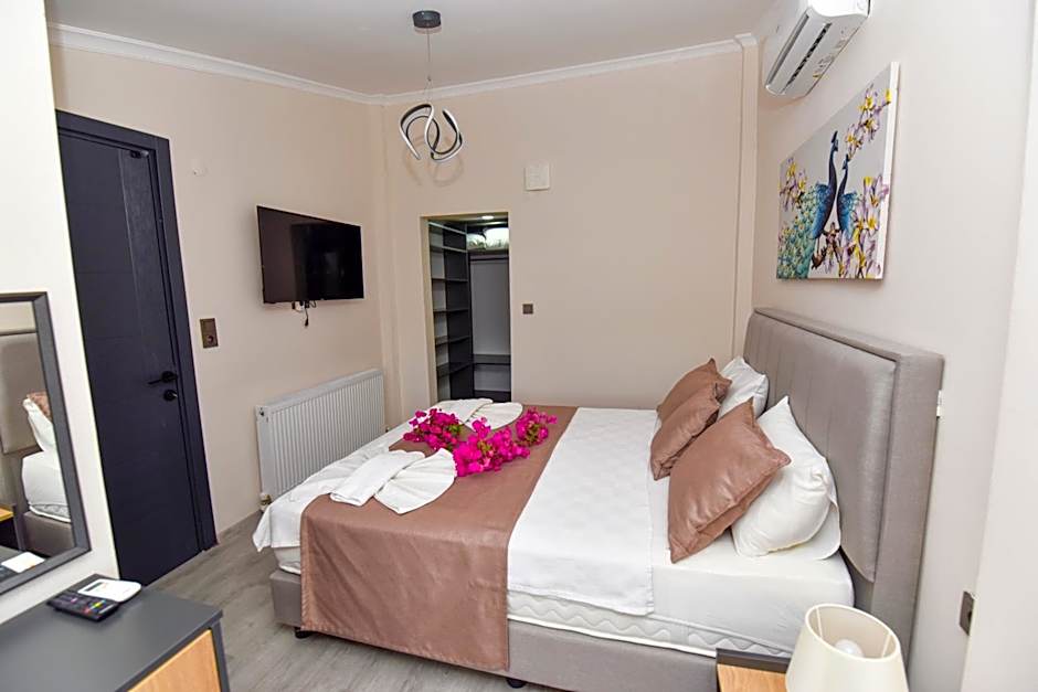 Mykonut Boutique Suites