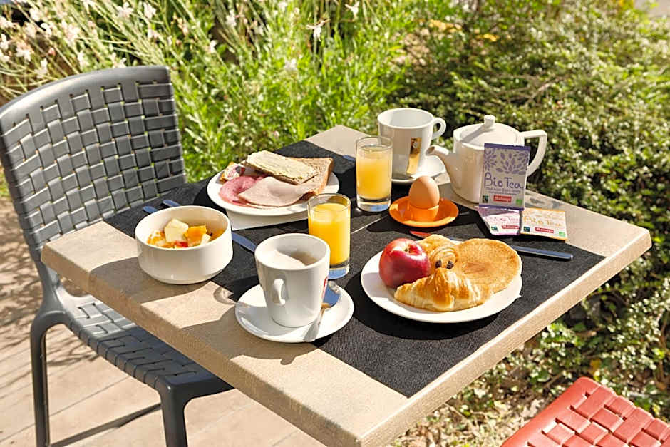 Holiday Inn Express - Marseille Airport By IHG