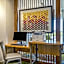 Holiday Inn Express & Suites Watertown By IHG