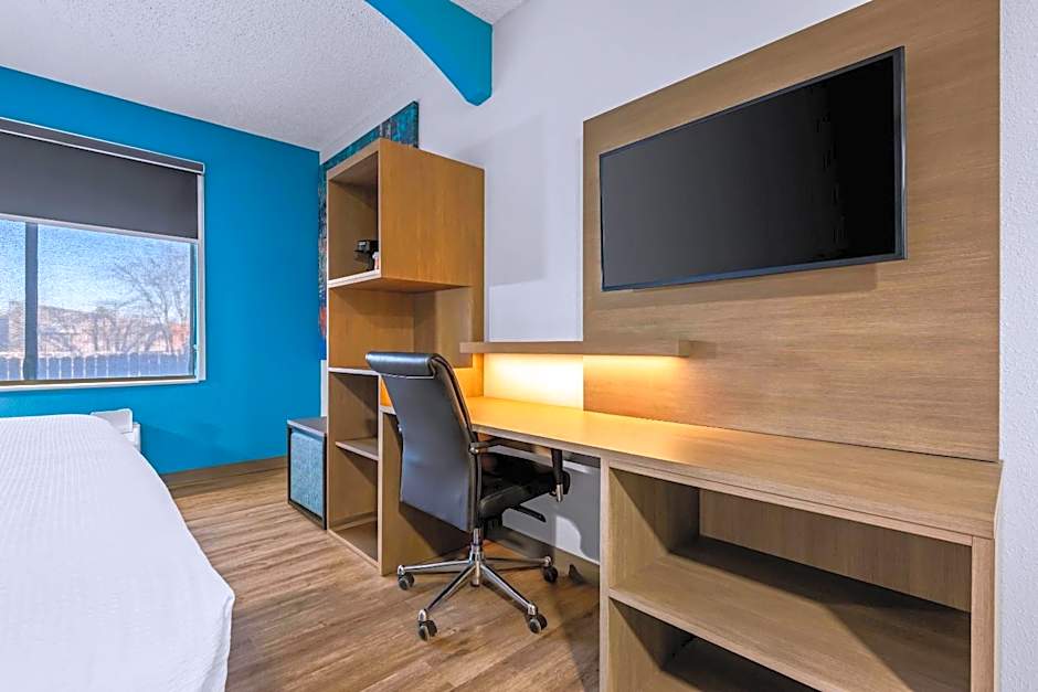 MainStay Suites Decatur River City