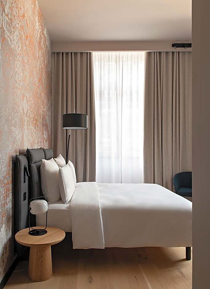 Hôtel LÉONOR the place to live