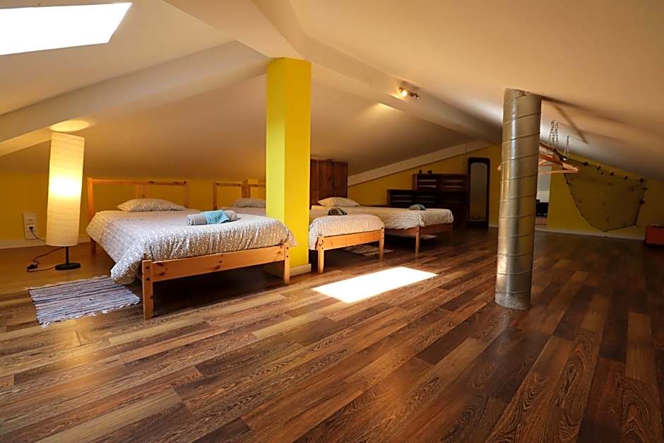 The Maverick Surfvillas