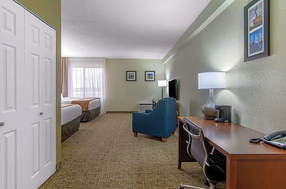 Comfort Inn & Suites