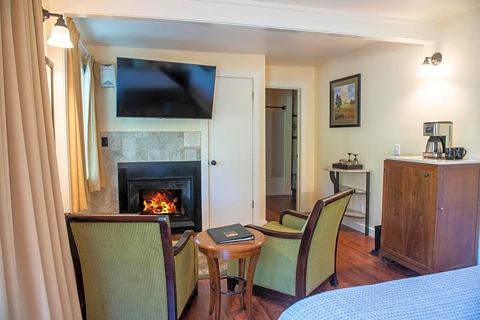 Inn at Buckhorn Cove