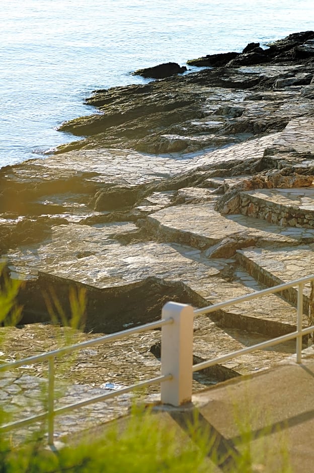 Fontana Bayside Park