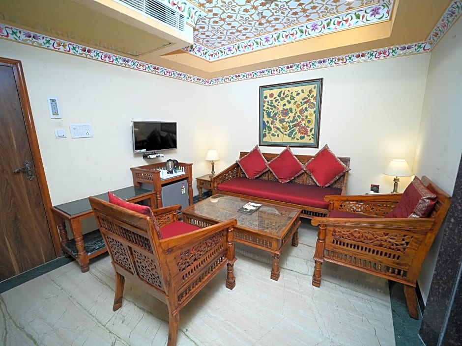 Fort Chandragupt Hotel